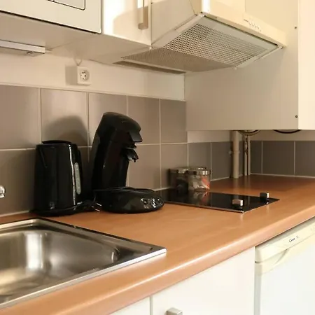 405 - Sejour Romantique Dans Un De 5 - Flat-guest * Paris